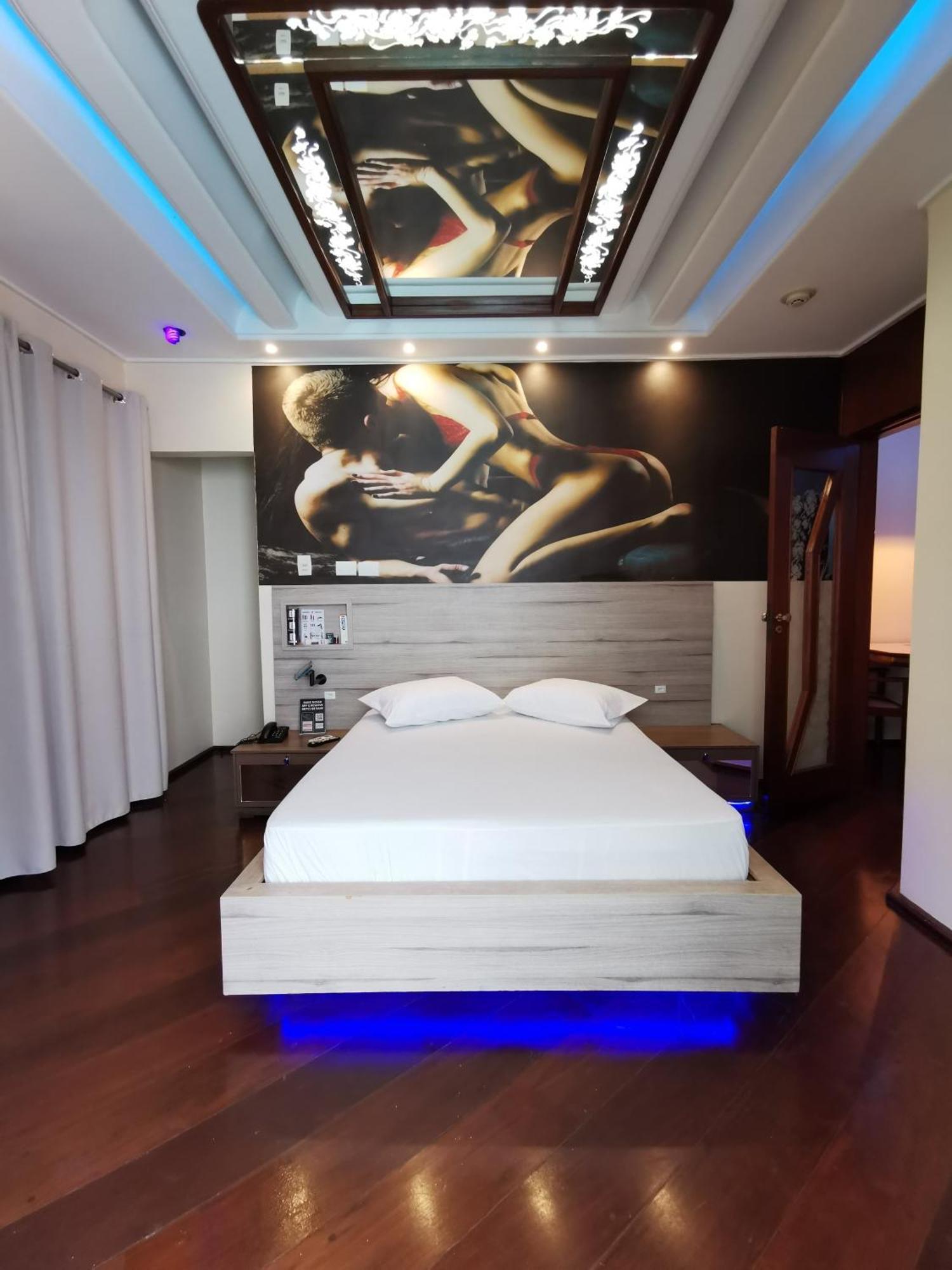 ואלינוס Bruhmom Motel מראה חיצוני תמונה